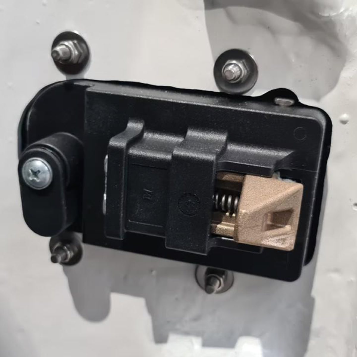 39 in Double-Door Enclosure